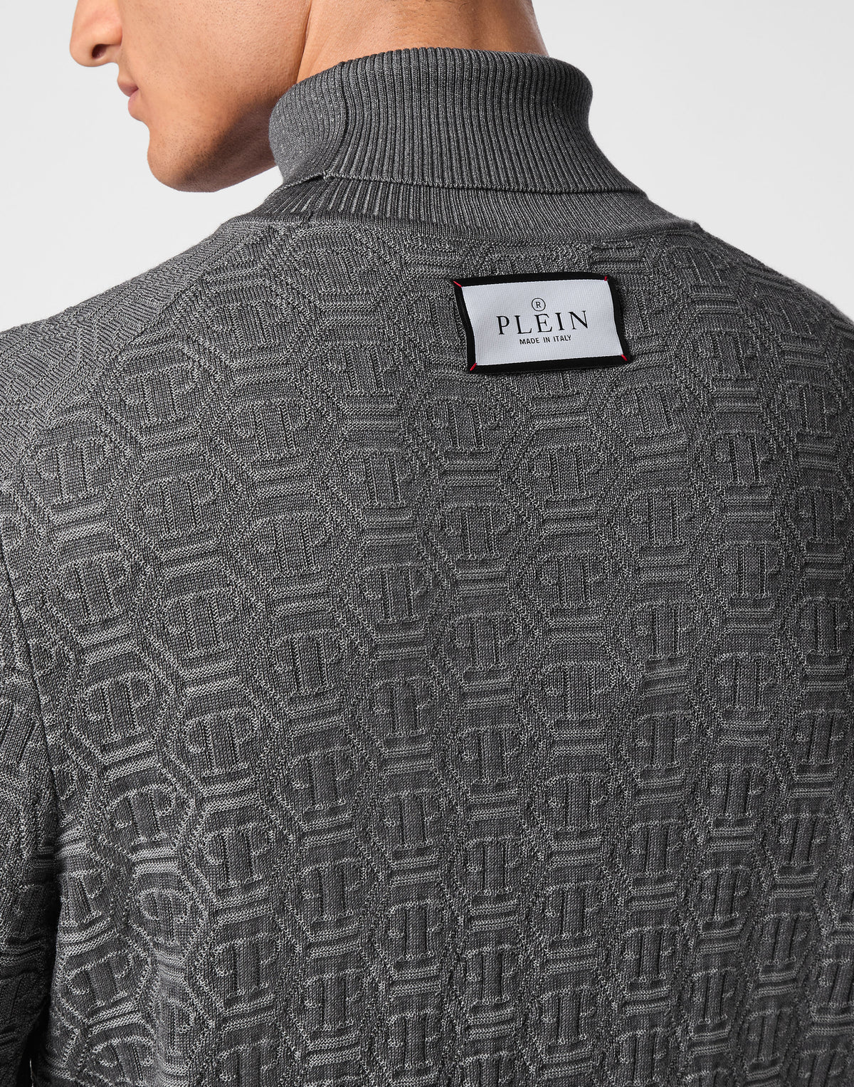 Wool Silk Turtle Neck Long-Sleeve Monogram