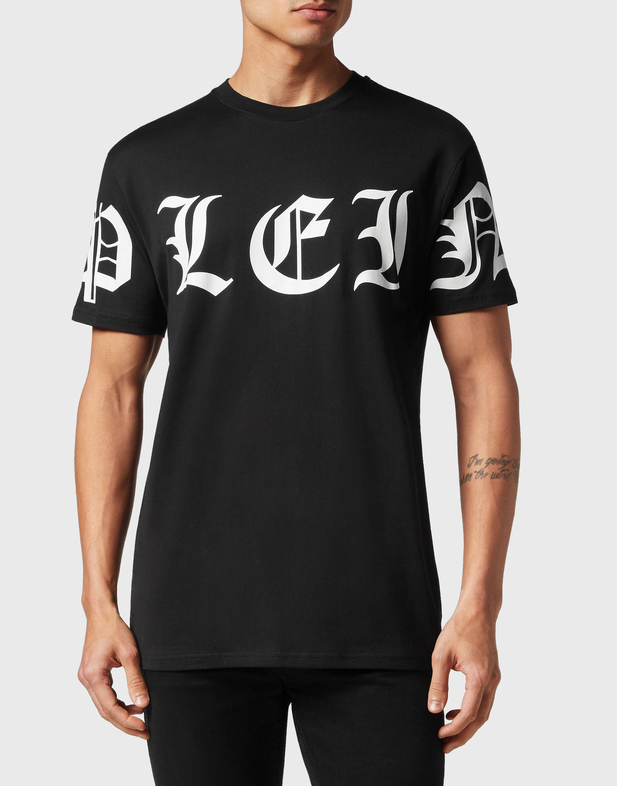 T-shirt Round Neck SS Gothic Plein black