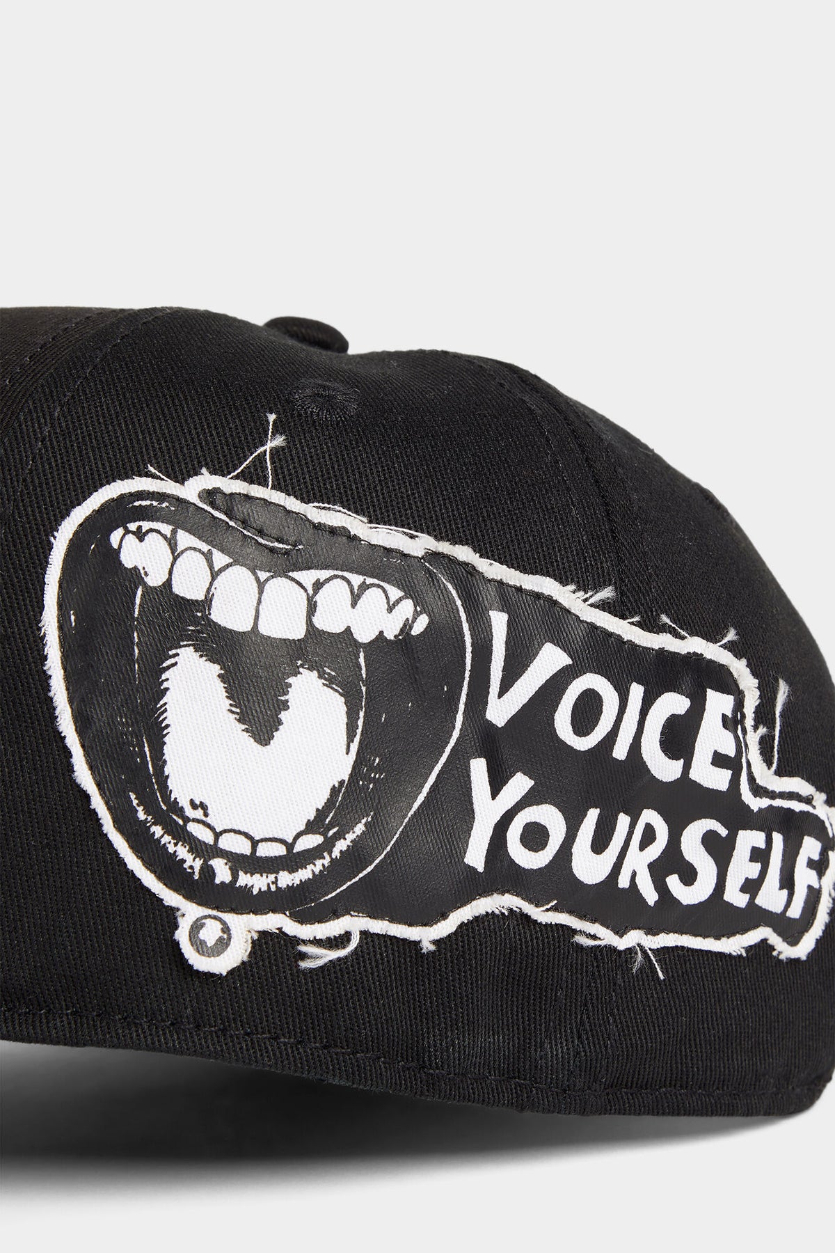 Magliano X D2 Catenacci Baseball Cap