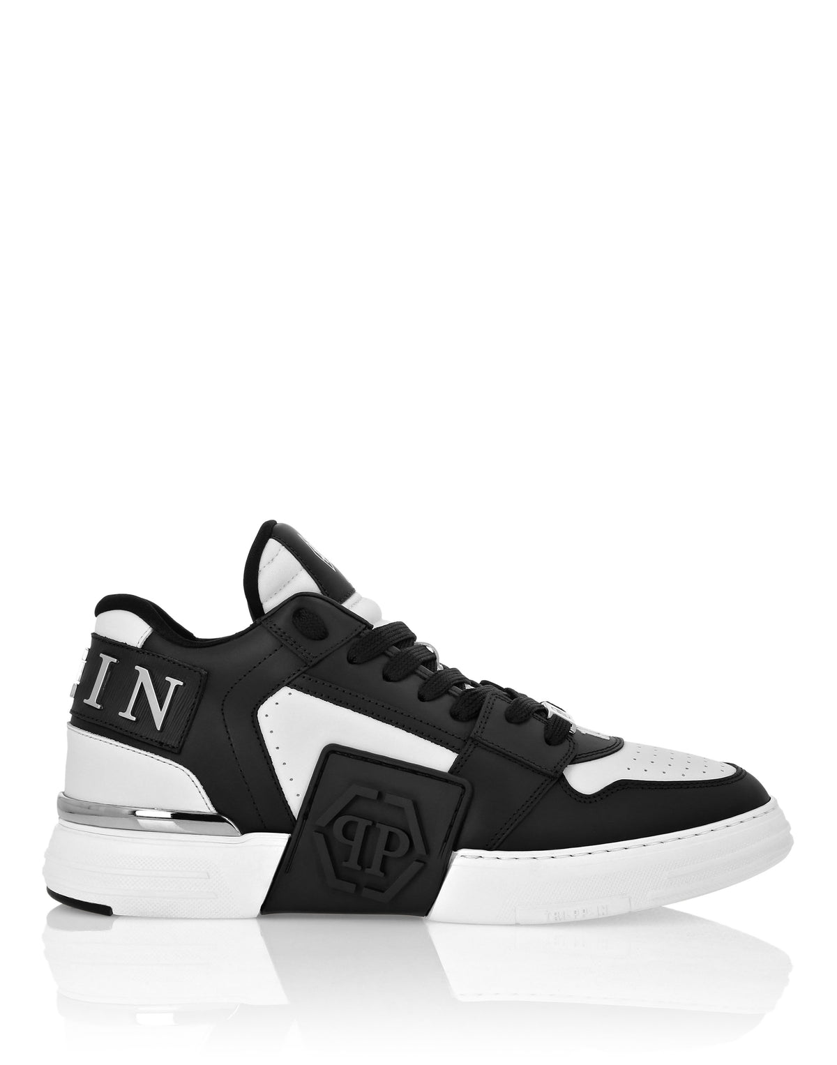 Low Top Sneakers Phantom Kicks