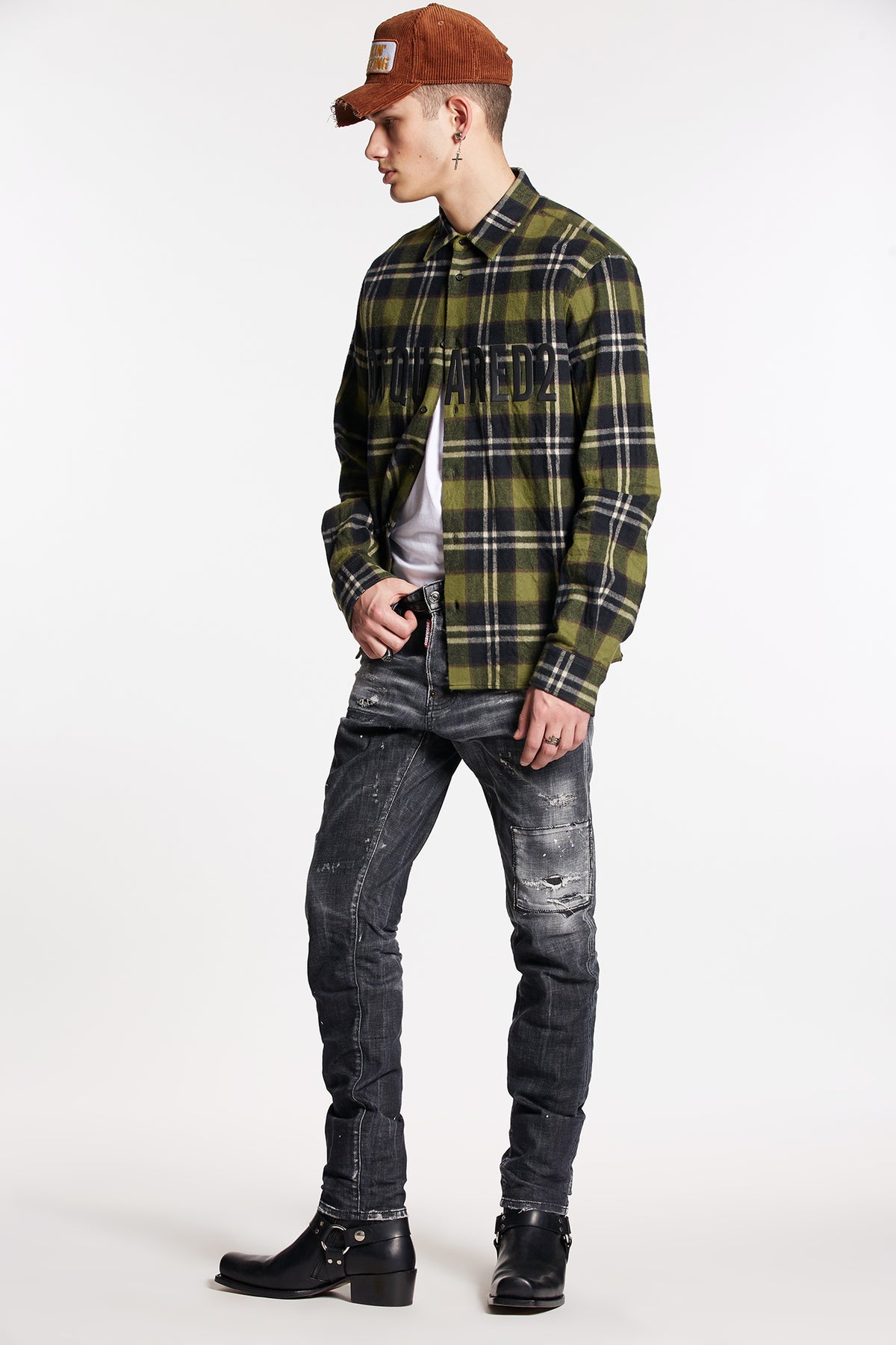 BLACK RIPPED WASH COOL GUY JEANS