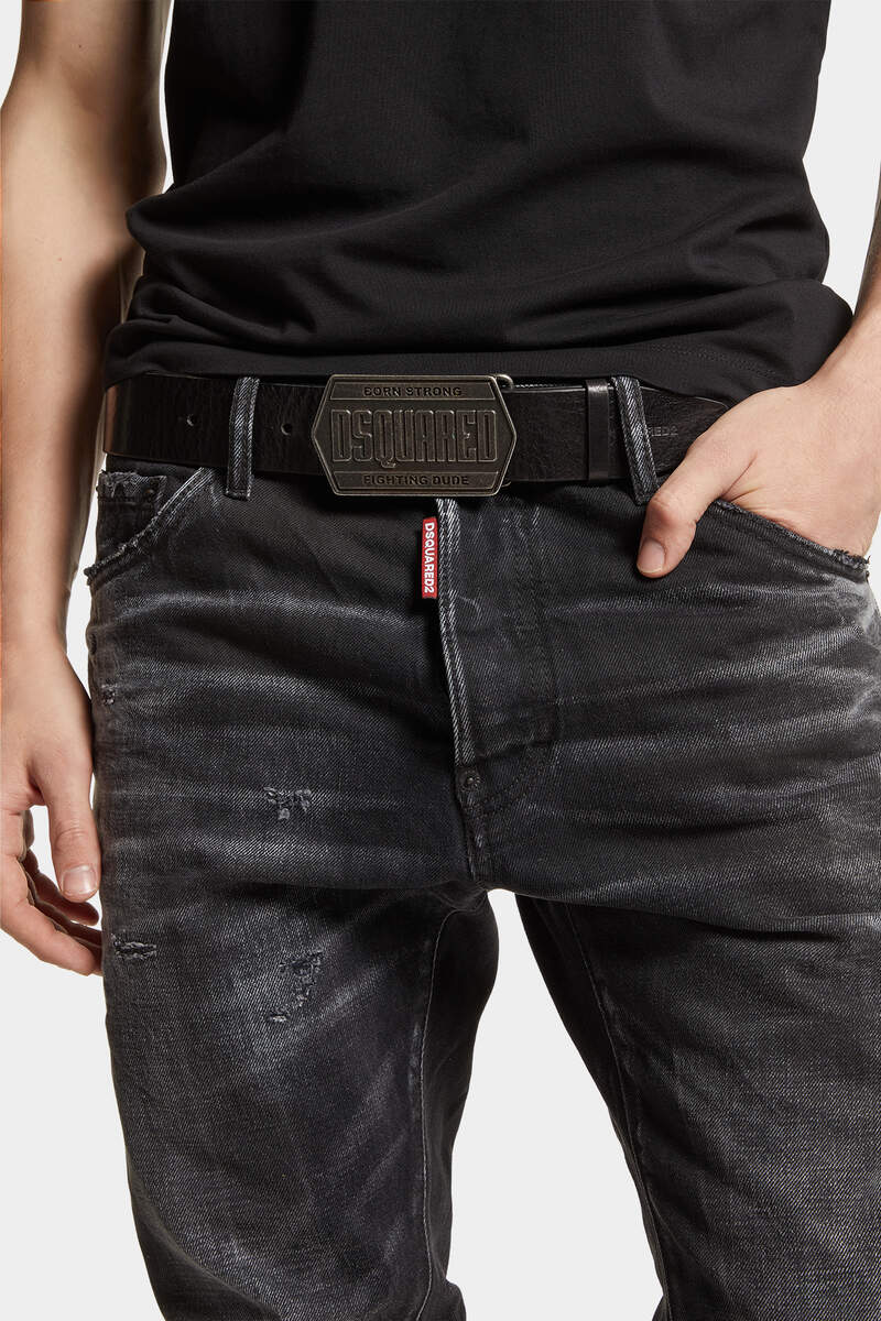 DSQUARED2 牛仔褲BLACK WARP WASH COOL GUY JEANS – YC Group DSQUARED2 牛仔褲BLACK WARP WASH COOL GUY JEANS – YC Group