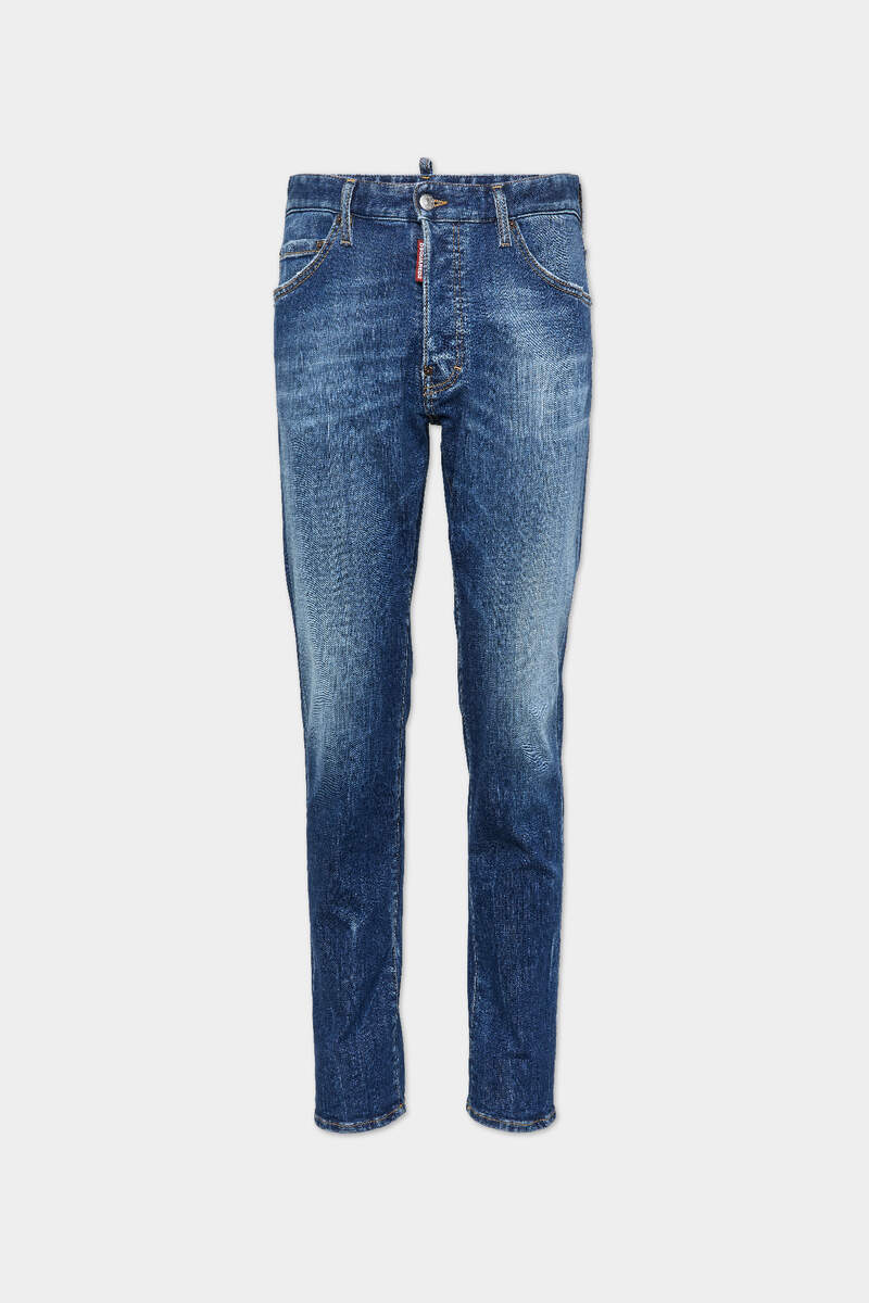 MEDIUM EASY WASH COOL GUY JEANS