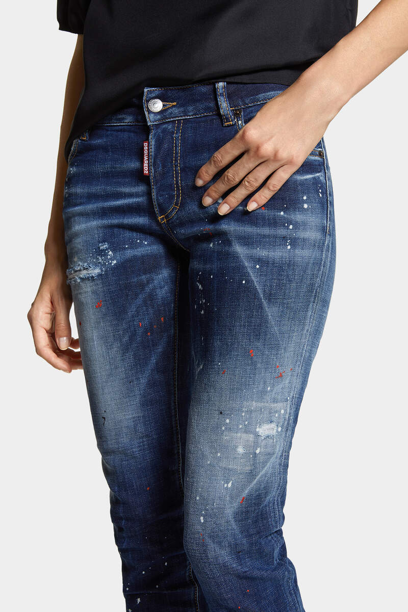 MEDIUM EASY WASH MEDIUM WAIST JENNIFER JEANS