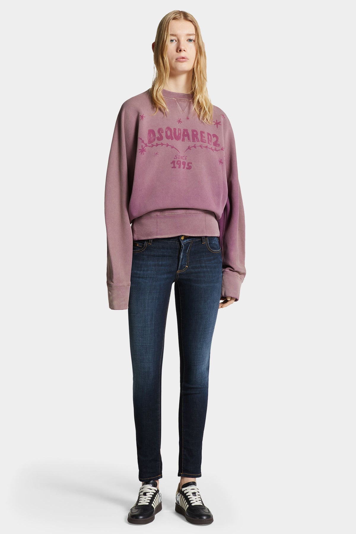 Dark Wash Medium Waist Jennifer Jeans