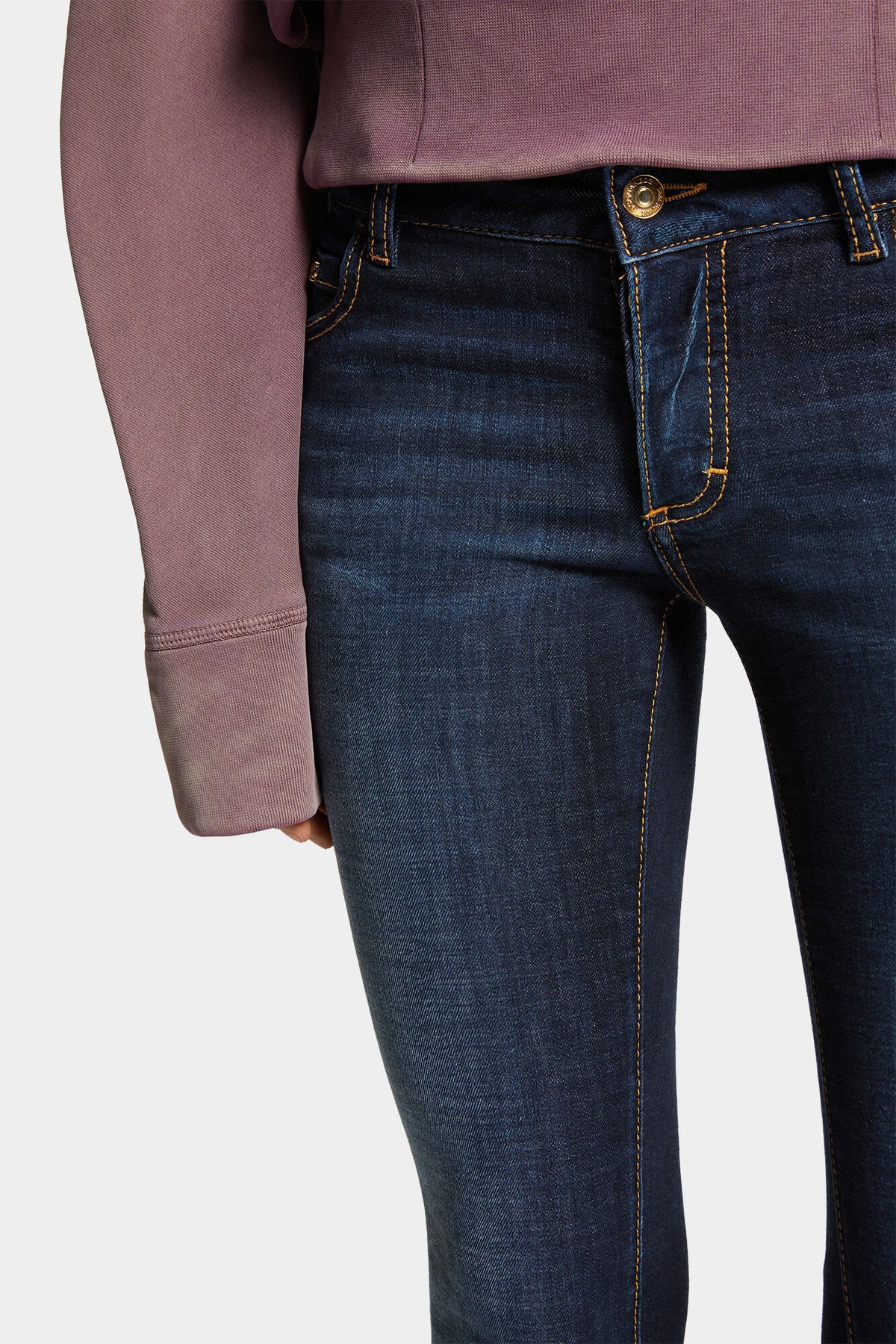 Dark Wash Medium Waist Jennifer Jeans